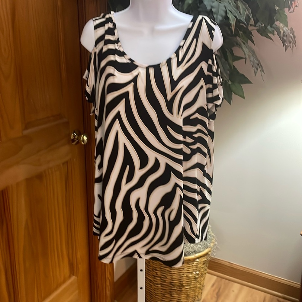 JM Collection Cold Shoulder Tunic, Animal Print, Size Large
